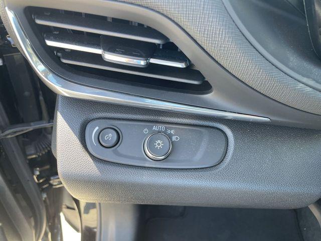2024 Buick NV Preferred FWD