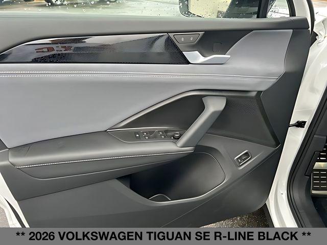 2026 Volkswagen Tiguan SE R-Line Black