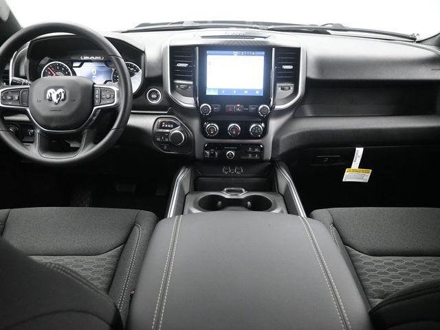 2026 Ram 1500 Express Crew Cab 4x4 57 Box
