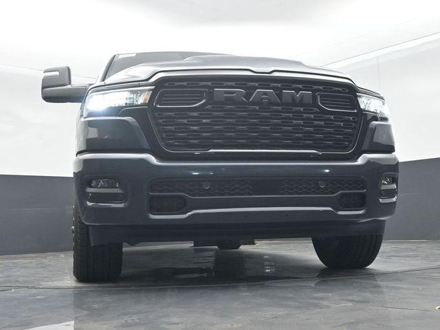 2026 Ram 1500 Express Crew Cab 4x4 57 Box