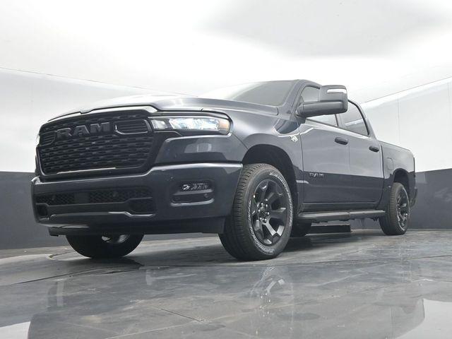 2026 Ram 1500 Express Crew Cab 4x4 57 Box