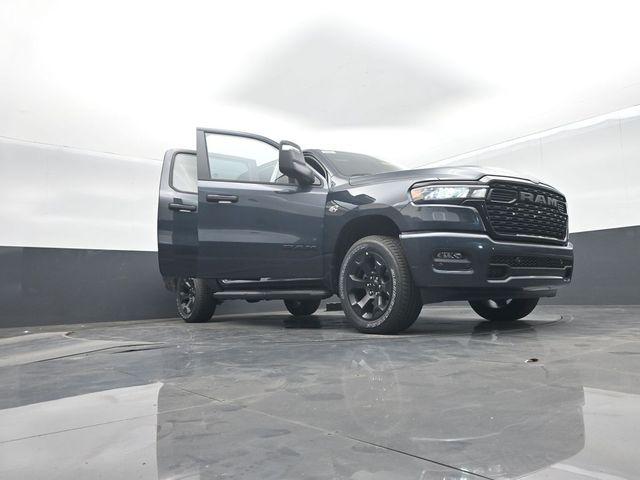 2026 Ram 1500 Express Crew Cab 4x4 57 Box