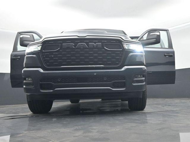 2026 Ram 1500 Express Crew Cab 4x4 57 Box