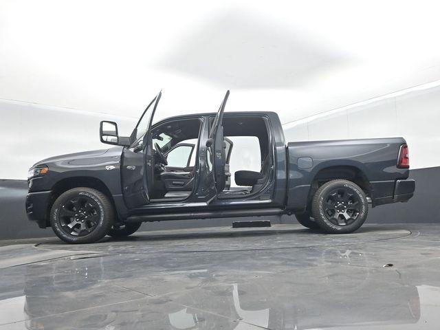 2026 Ram 1500 Express Crew Cab 4x4 57 Box