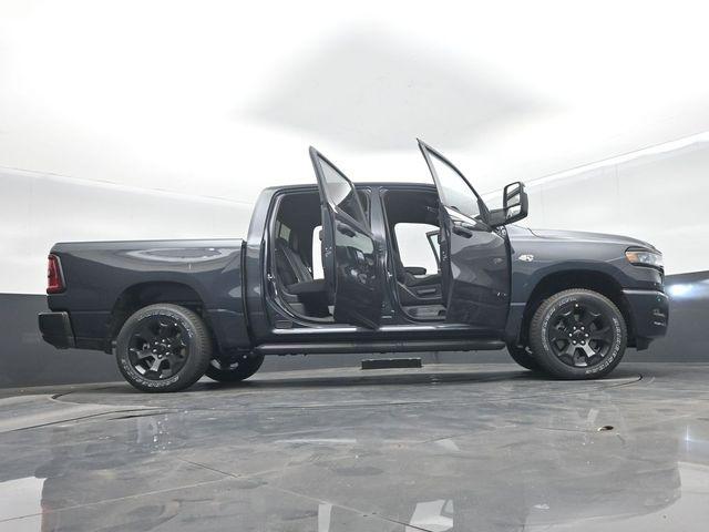 2026 Ram 1500 Express Crew Cab 4x4 57 Box