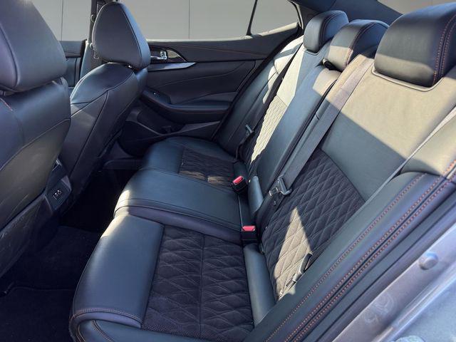 2022 Nissan Maxima SR Xtronic CVT