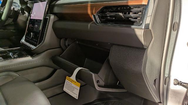 2026 GMC Yukon XL 4WD Denali