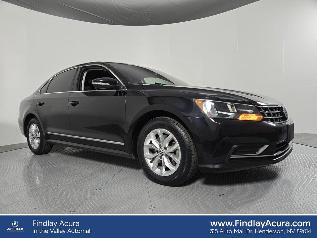 2017 Volkswagen Passat 1.8T S Auto's photo