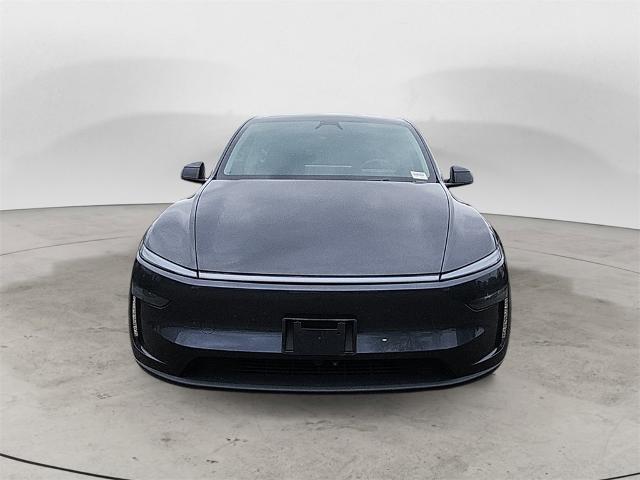 2026 Tesla Model Y Premium Rear-Wheel Drive