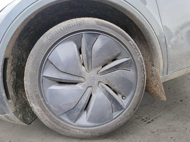 2026 Tesla Model Y Premium Rear-Wheel Drive