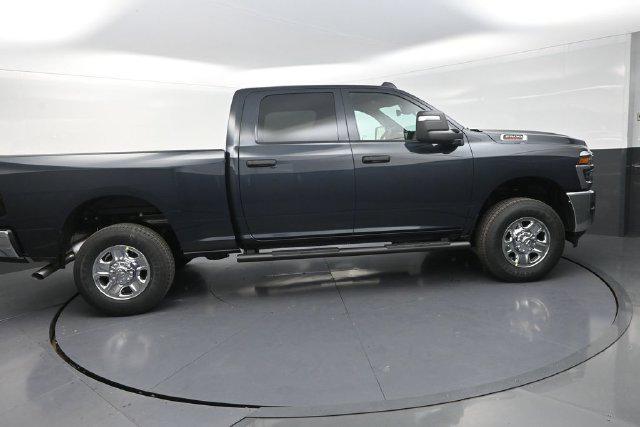 2026 Ram 2500 Tradesman Crew Cab 4x4 64 Box