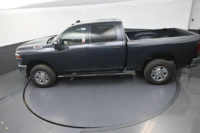 2026 Ram 2500 Tradesman Crew Cab 4x4 64 Box