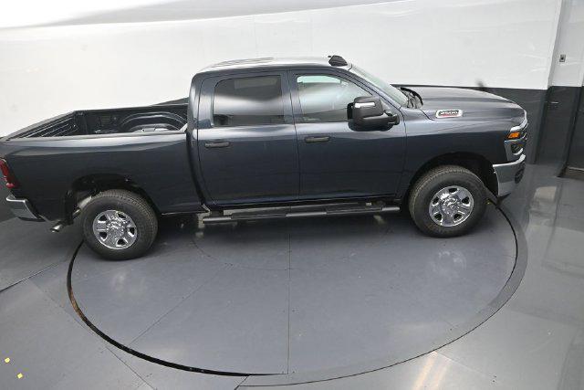 2026 Ram 2500 Tradesman Crew Cab 4x4 64 Box