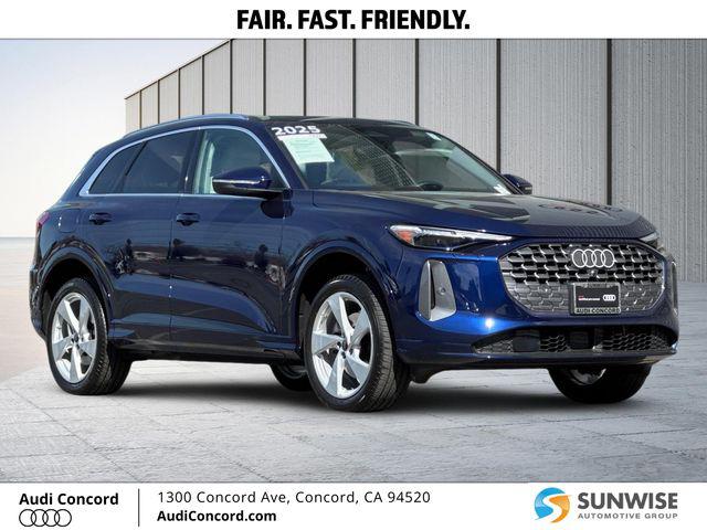 2025 Audi Q5 quattro Premium Plus 40 TFSI