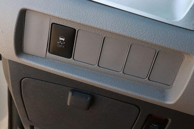 2020 Toyota Sienna LE