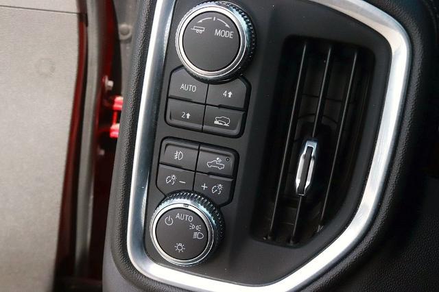 2021 GMC Sierra 1500 4WD Crew Cab Short Box Elevation