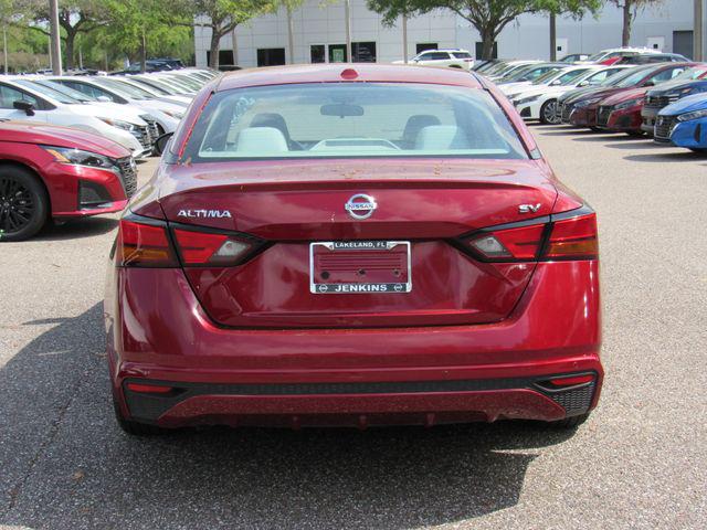 2021 Nissan Altima SV FWD