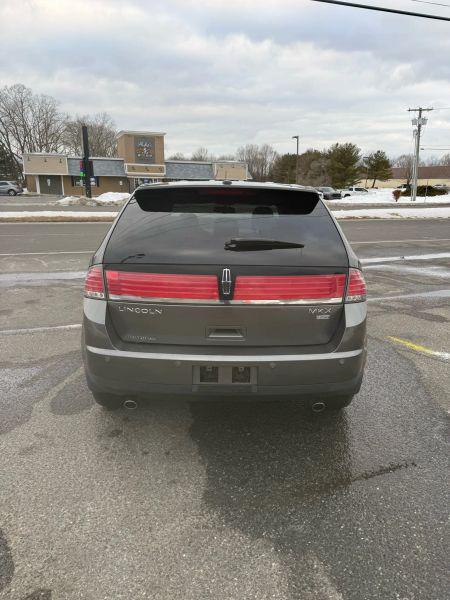 2010 Lincoln MKX Base