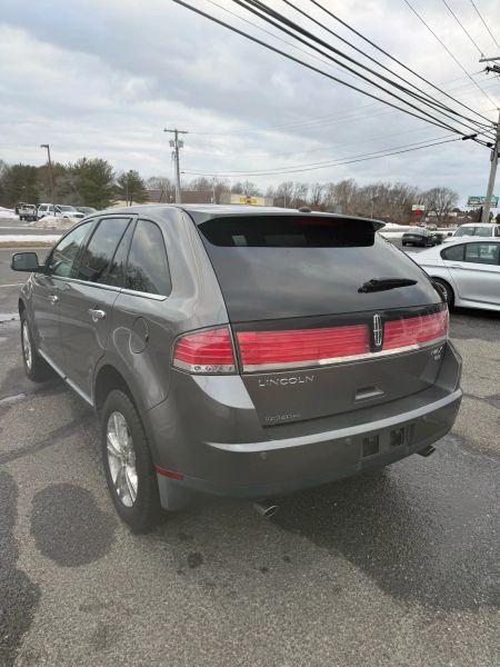 2010 Lincoln MKX Base