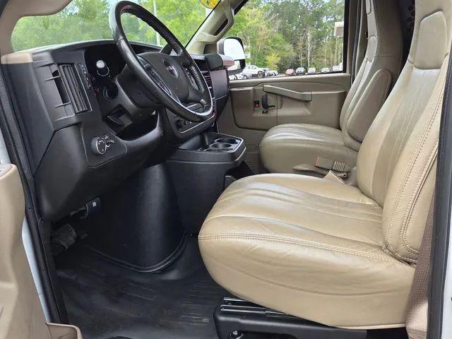 2023 GMC Savana Cargo RWD 2500 Regular Wheelbase Work Van
