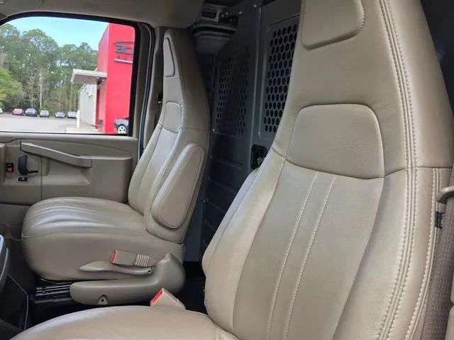 2023 GMC Savana Cargo RWD 2500 Regular Wheelbase Work Van