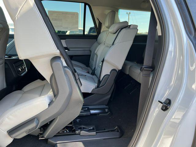 2026 Ford Expedition Max Active MAX