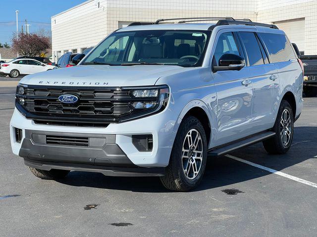 2026 Ford Expedition Max Active MAX