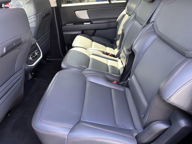 2025 Ford Expedition Active MAX
