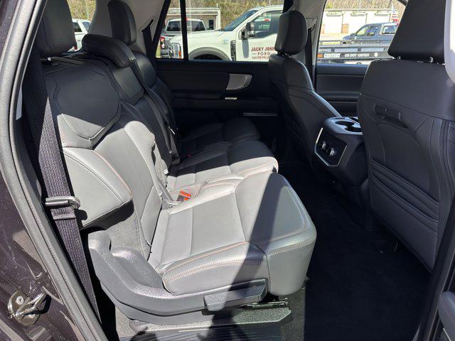 2025 Ford Expedition Active MAX