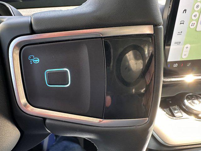 2025 Ford Expedition Active MAX