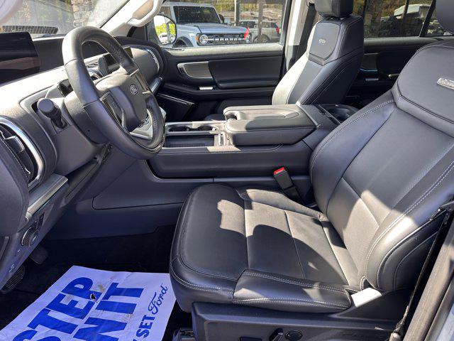 2025 Ford Expedition Platinum MAX