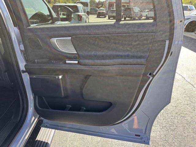 2025 Ford Expedition Platinum MAX