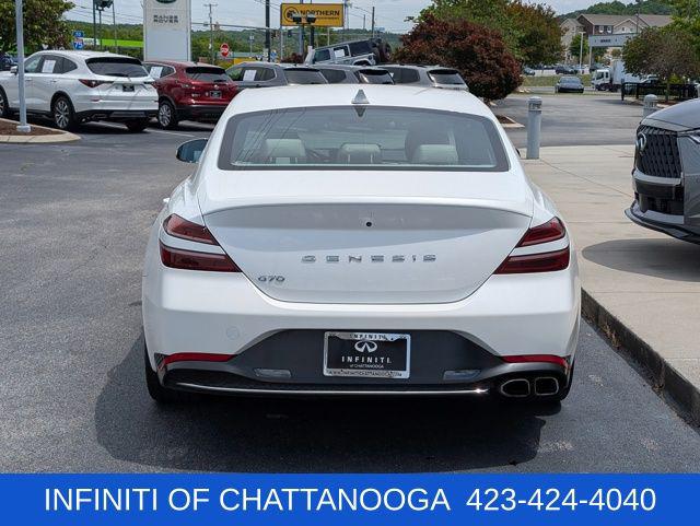 2023 Genesis G70 2.0T RWD