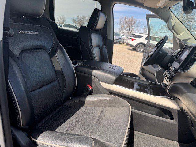 2022 Ram 1500 Laramie Crew Cab 4x4 5'7" Box