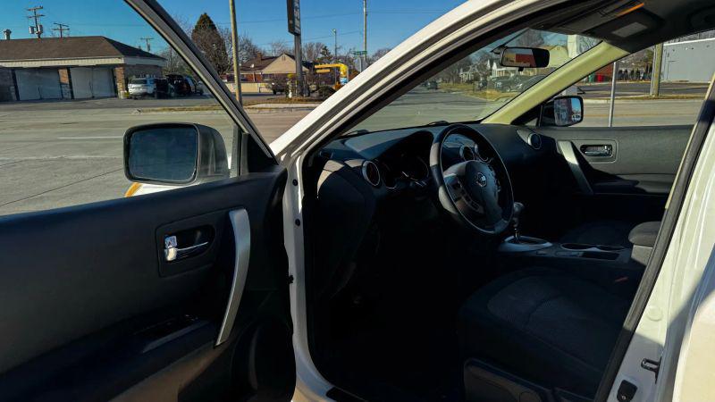 2012 Nissan Rogue S