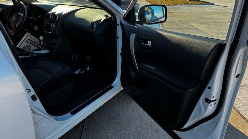 2012 Nissan Rogue S