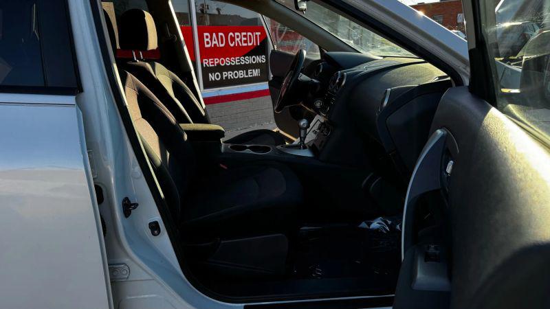 2012 Nissan Rogue S