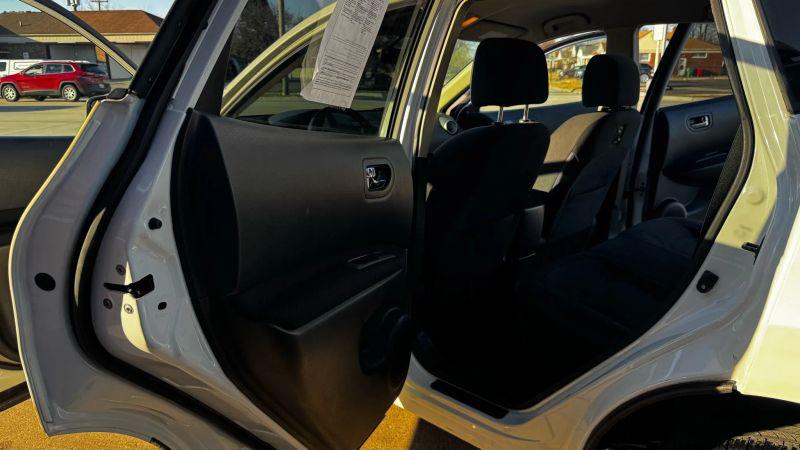 2012 Nissan Rogue S