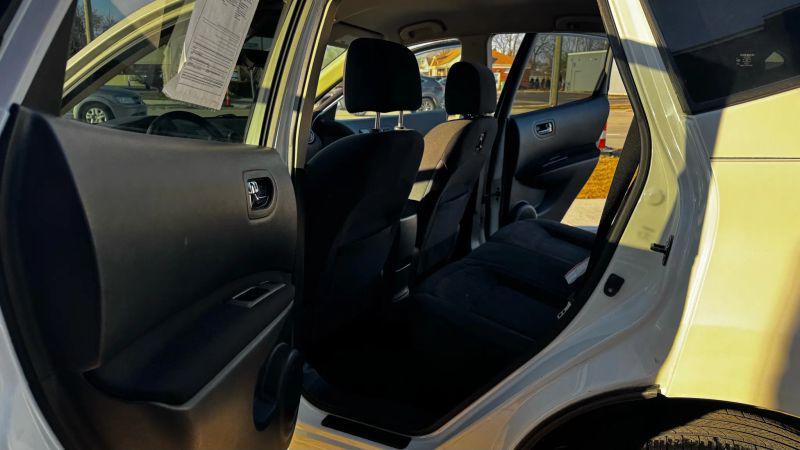 2012 Nissan Rogue S