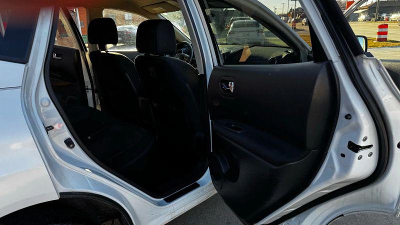 2012 Nissan Rogue S