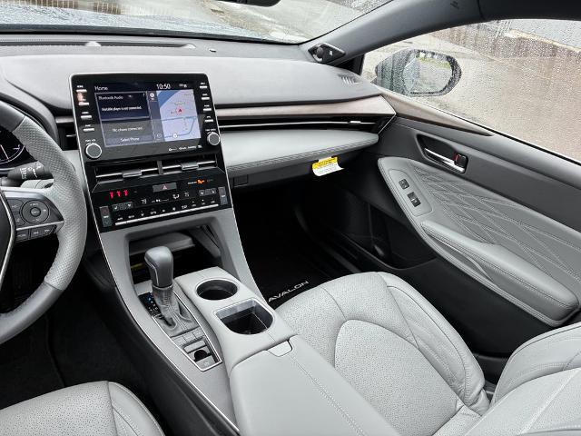 2022 Toyota Avalon Limited