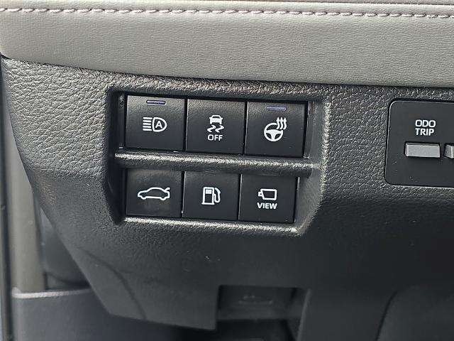 2022 Toyota Avalon Limited