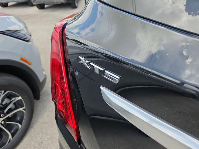 2023 Cadillac XT5 FWD Premium Luxury