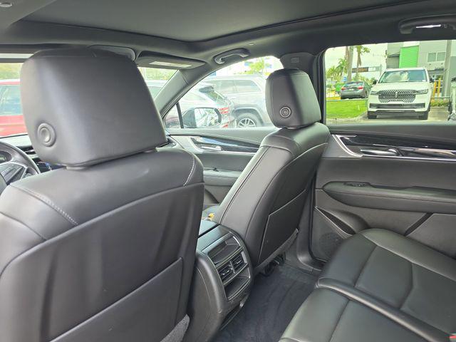 2023 Cadillac XT5 FWD Premium Luxury