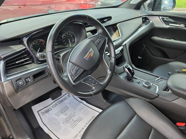 2023 Cadillac XT5 FWD Premium Luxury