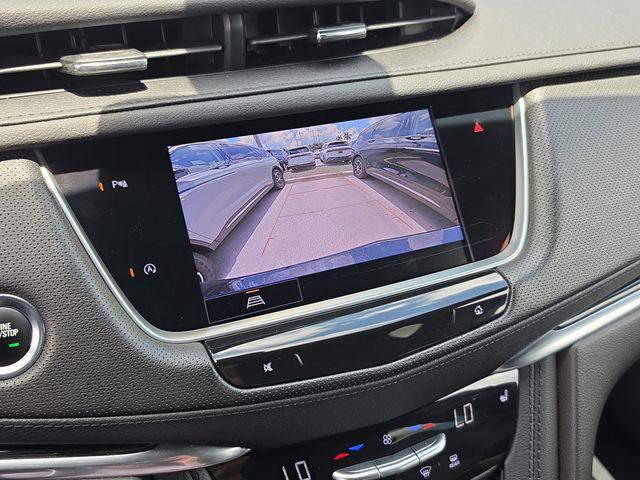 2023 Cadillac XT5 FWD Premium Luxury