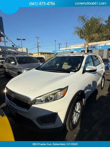 2017 Kia Sorento 2.4L LX for sale in Bakersfield, CA