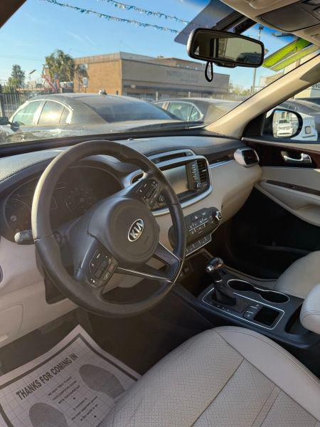 2017 Kia Sorento 2.4L LX