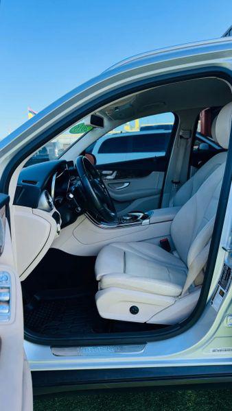 2016 Mercedes-Benz GLC 300