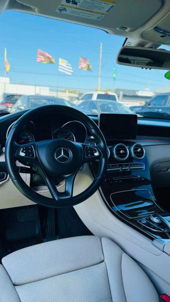 2016 Mercedes-Benz GLC 300